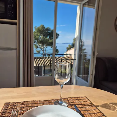 Le Petit Levant Sea View * Cavalaire-sur-Mer